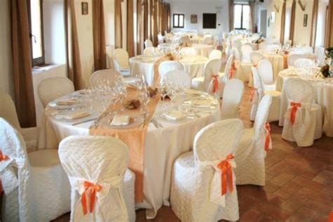 Nastri e fiocchi per rendere il matrimonio unico e originale. Le sedie per il matrimonio: le versioni più stravaganti ...