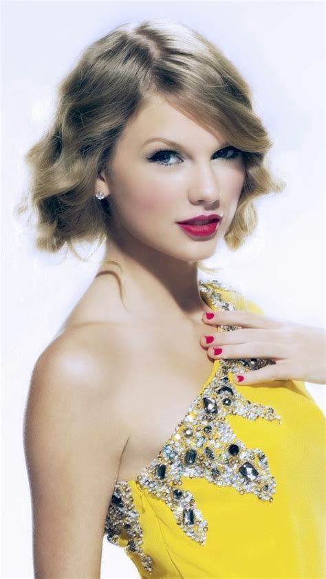 Taylor Swift Facts And Beautiful Fresh Photos 2014 Beautiful World