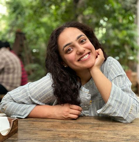 Nithya Menen Hot And Sexy Stills Photos HD Images Pictures Stills