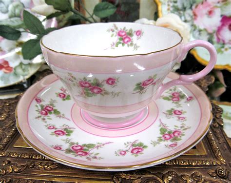 Shelley Tea Cup And Saucer Pretty In Pink With Pink Roses In A Chintz