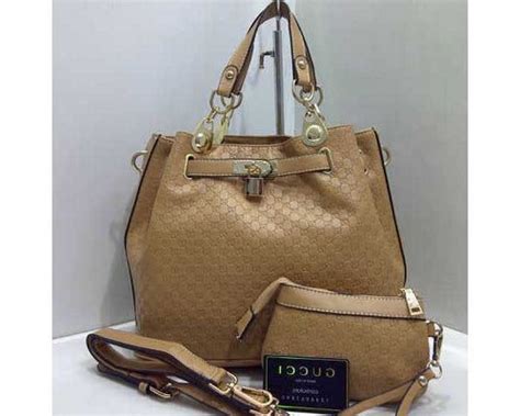 Gucci marmont mickey tas wanita tas slempang tas disney gc005 mickey. Model Tas Gucci Terbaru Asli Original Selempang Speedy Kanvas | Terbaru Modern Import Lagi Trend ...