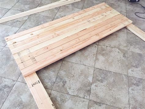 This simple rustic farmhouse headboard diy was one of my favorites by far. DIY farmhouse headboard including plans and supply list ...