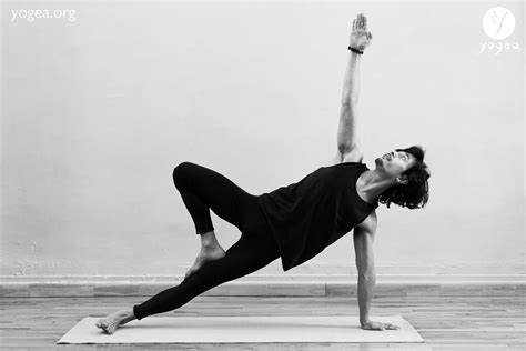 Vriksa Vashistasana Side Plank Tree Pose Yogea Innovative Yoga