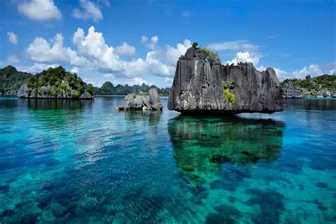 Misool Island Pieces Of Heaven From Papua Travellingto Asia