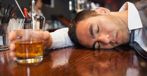 Alcohol Poisoning Symptoms And Treatment