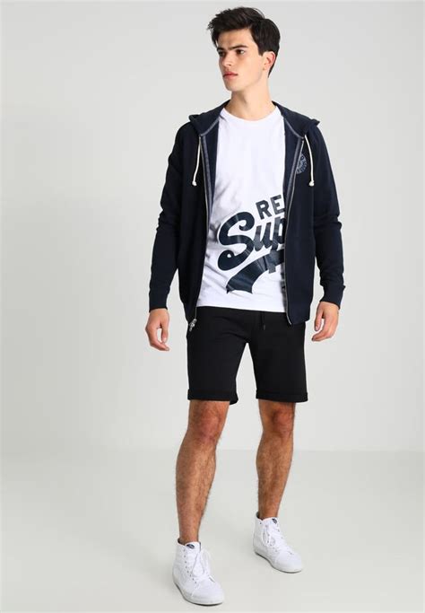 ¡Consigue este tipo de sudadera con cremallera de ...