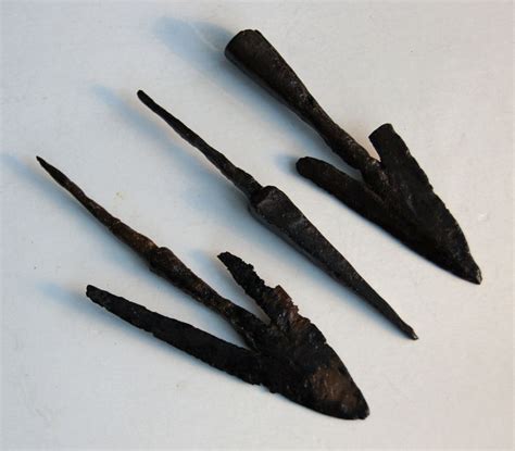 Grex Luporum Medieval Arrowheads Database