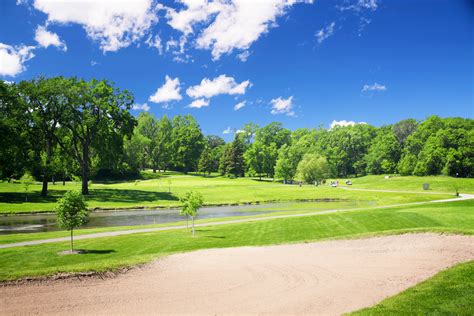 Great golf courses in Fargo-Moorhead | Fargo golf courses