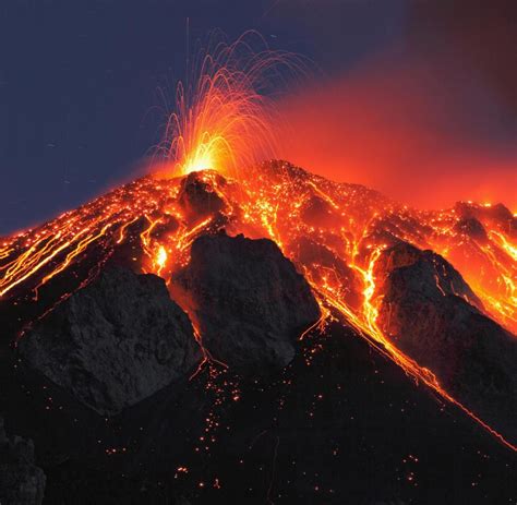 Bei 11 vulkanen in island kam es innerhalb der letzten 2000 jahre zu insgesamt 51 siginifikanten alle der insgesamt 37 vulkane in island gelten noch als aktiv. Neues Modell zeigt das größte Massensterben in der ...