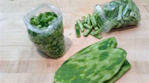 • 5,1 млн просмотров 1 год назад. How to Cook with Cactus Pads - Sunset Magazine
