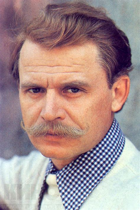 Звание народного артиста рсфср сергей никоненко завоевал благодаря работам в кино. Никоненко Сергей Петрович - биография, фото, фильмы