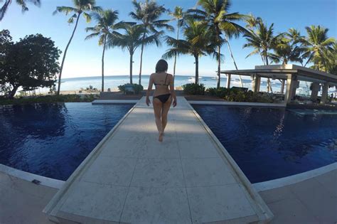 Look Ellen Adarna Wows In Bikining Itim Abs Cbn News