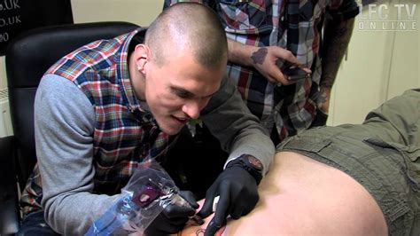 Check all the information and latest news about m. Skrtel's tattoo tribute to the 96 - YouTube