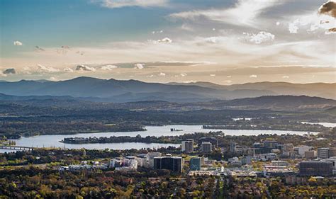11000 Canberra Stock Photos Pictures And Royalty Free Images Istock
