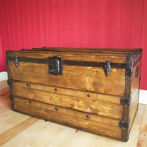 Get set for chest coffee tables at argos. VINTAGE STEAMER TRUNK Coffee Table Storage Chest Old ...