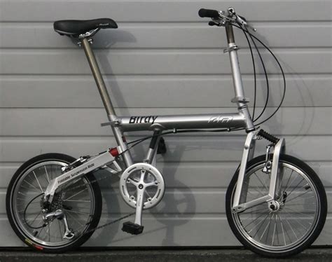 There are a host of folding bike out there, but which is best? Birdy Folding Bike (fits all sizes)