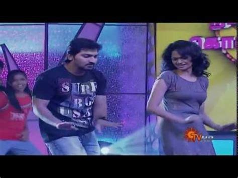 At the beginning she worked as an rj, later turned as a singer. Suchitra Hot Dance - YouTube