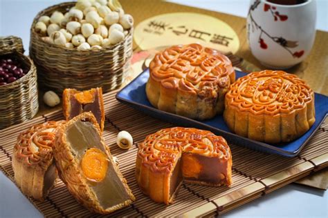 9 Spots To Get Your Mooncake Fix This Chinese Mid Autumn Festival