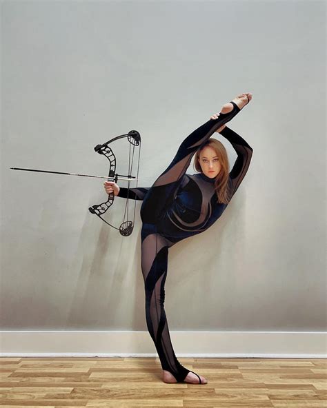 Worlds Sexiest Archer Fires Arrows With Her Feet