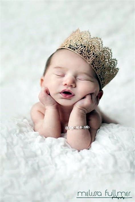 40 Adorable Newborn Photography Ideas For Your Junior