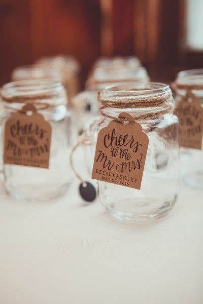 19 Affordable Mason Jar Wedding Favors Your Guests Will Love