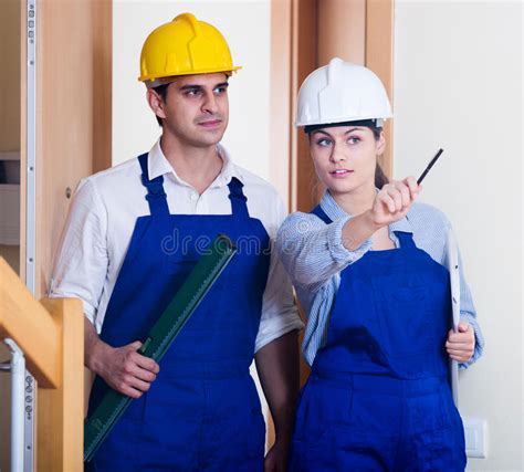 1015 Engineer Specialists Stock Photos Free And Royalty Free Stock