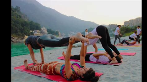 Acro Yoga Class At Beach Rishieksh Acro Yoga Course India Youtube