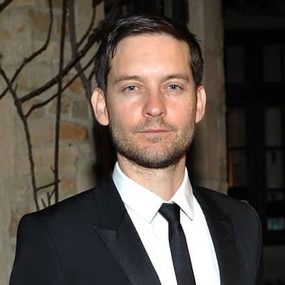 Tobey Maguire Bio Career Age Net Worth Nationality Facts