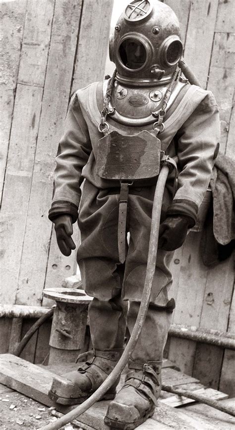 Diving Suits Then And Now Desertdivers