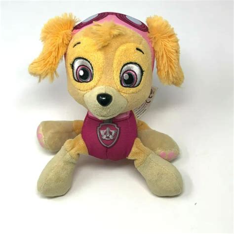 Paw Patrol Skye Girl Dog Plush Spin Master Stuffed Animal 8 Inch Beanie