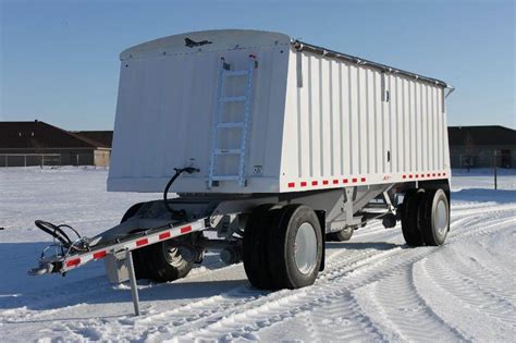 Hopper offers travel insurance through aon on bookings originating from the u.s.a! 2020 JET Hopper / Grain Trailer For Sale | Council Bluffs ...
