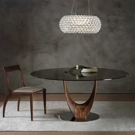 Stabiler und robuster esszimmertisch ausziehbar, oval möbel stil landhaus. Runder Esstisch glas Design mit massivholz tischbeine auf ...