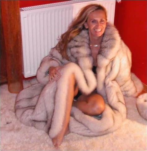 Fur Fetish Pictures Naked Girls And Their Pussies
