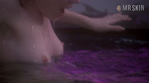 Lara Flynn Boyle Nude Naked Pics And Sex Scenes At Mr Skin