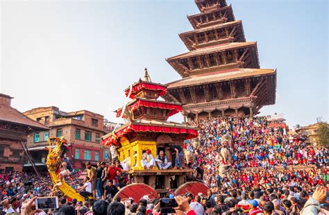 Biska Jatra Bisket Jatra Festival Of Bhaktapur
