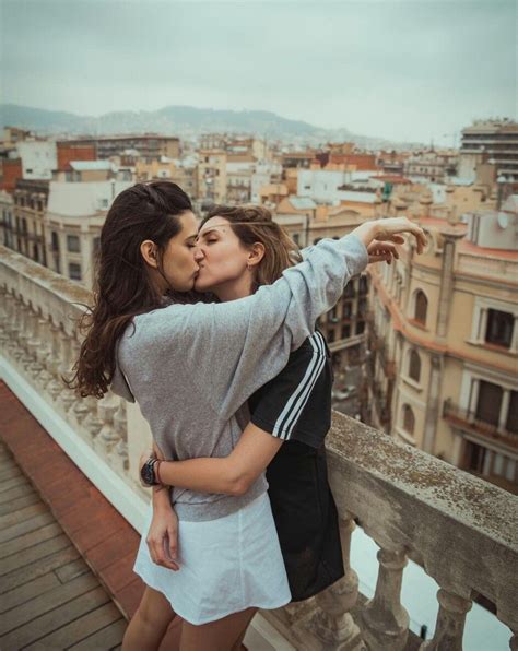 Pin By Allie On Intersectional Feminism Lesbians Kissing Lesbian Lesbian Girls