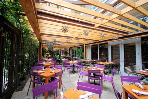 Restaurant awnings, dining patio covers, retractable fabric patio enclosures, entrance canopies, private cabanas and more. restaurant canopy Archives - Miami Awning