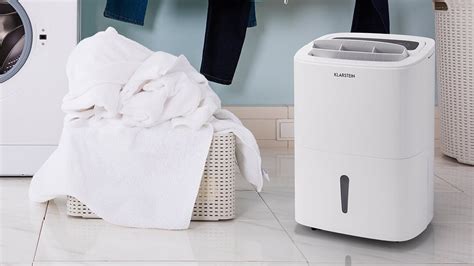 Im schlaf verlieren wir viel wasser, dass sich in der matratze und in der luft sammelt. Luftfeuchtigkeit senken: Tipps und Geräte - COMPUTER BILD