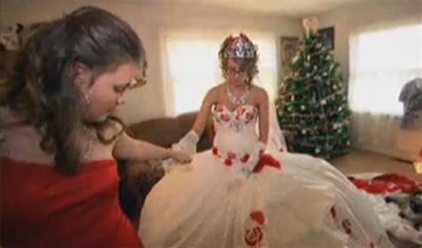 This reality series follows the preparations for weddings in the american romani gypsy community. "My Big Fat American Gypsy Wedding" preview: It's a Man's ...