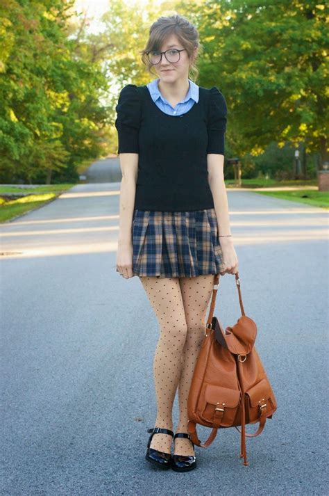 48 Best S Kool Images On Pinterest Tights Schoolgirl