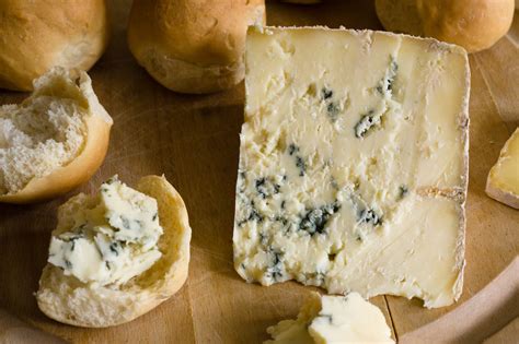 Why Is Blue Cheese Blue And How Blue Cheese Was Invented Best Blue Cheese
