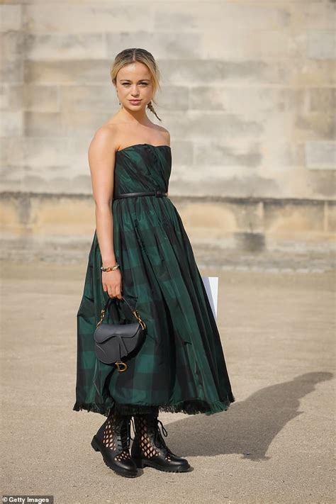 Lady Amelia Windsor 24 Shines In Dior From Head To Toe At Paris Fashion Week Readsector