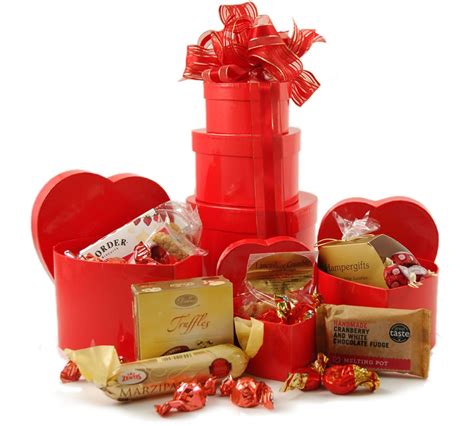 Valentines Day Hampers Hamper Ts Uk Surprise Your Loved One