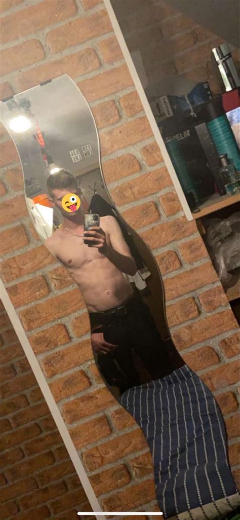 Straight Germans On Twitter 19yo Skinny German He Wanks Every Single Das At Least 2 Times At