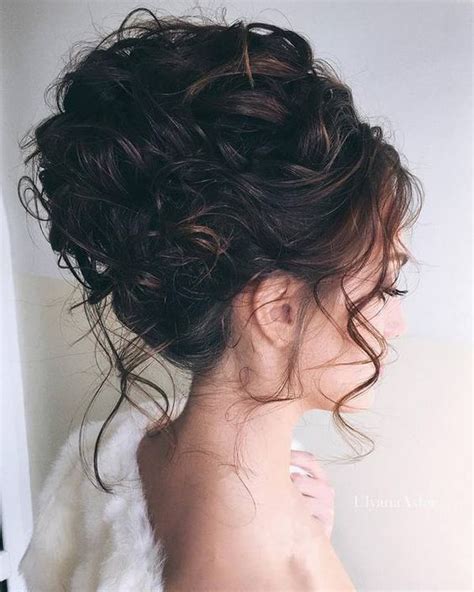 20 Fresh Updo Hairstyles For Prom Feed Inspiration