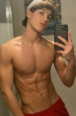 Shirtless Male Muscular College Frat Jock Ripped Abs Selfie Shot Photo