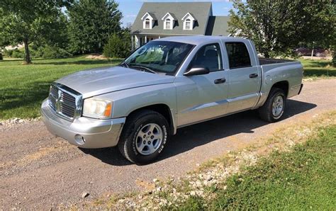 2007 Dodge Dakota Slt 4dr Quad Cab 4x4 Sb In New Bloomfield Mo Kens