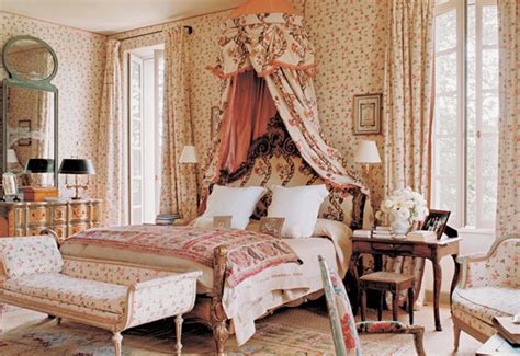 See more ideas about sister bedroom, kid room decor, kids bedroom. Design Legend Series Part Four: Sister Parish | Gray ...