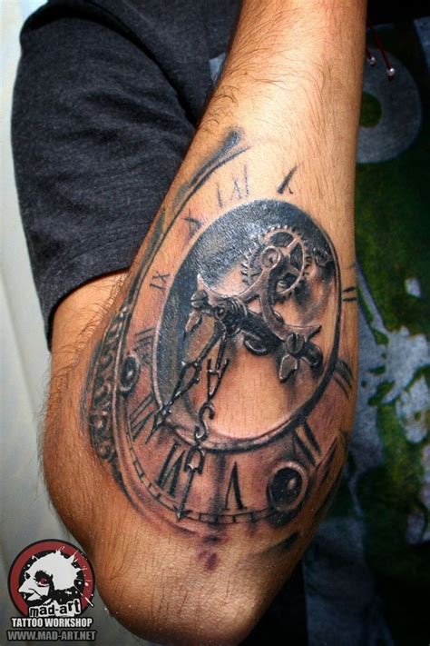 Clock Tattoo Clock Tattoo Ideas Watch Tattoos Tattoos Clock Tattoo