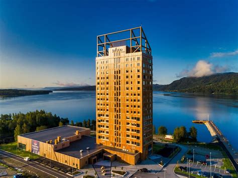 Driverne av hotellet er allerede drevne i servicebransjen. Wood Hotel in Brumunddal | Hotels | Brumunddal | Norway